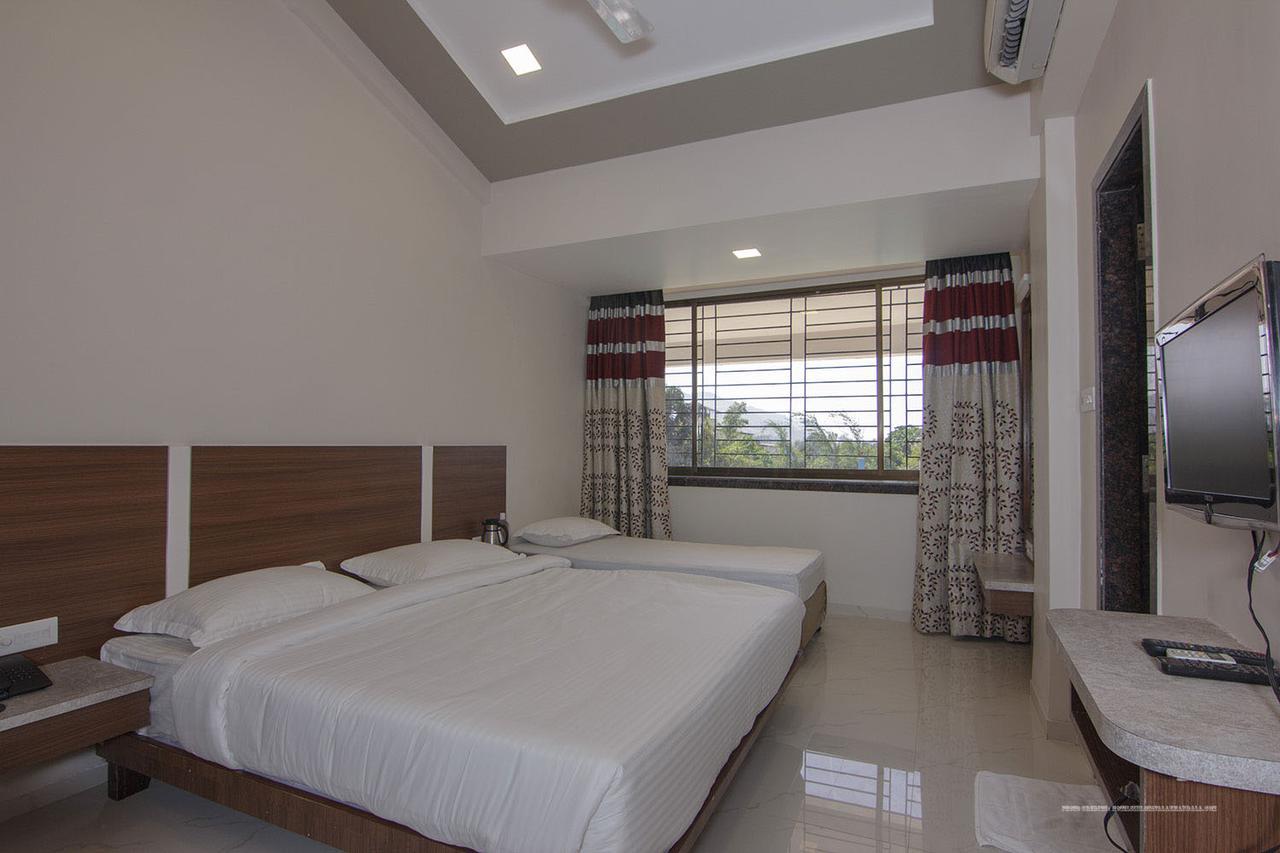 Highland Resort Lonavala Extérieur photo