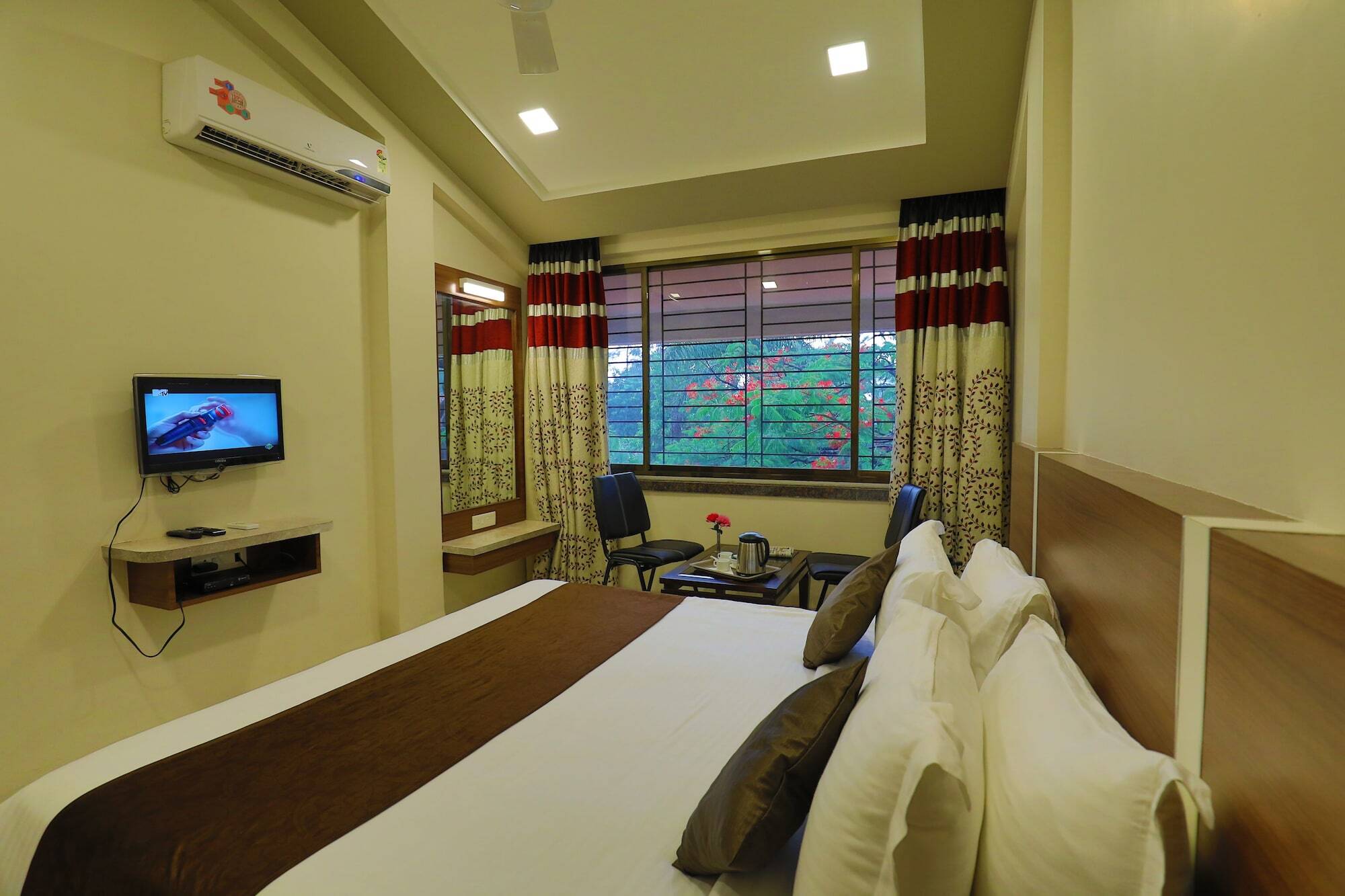 Highland Resort Lonavala Extérieur photo